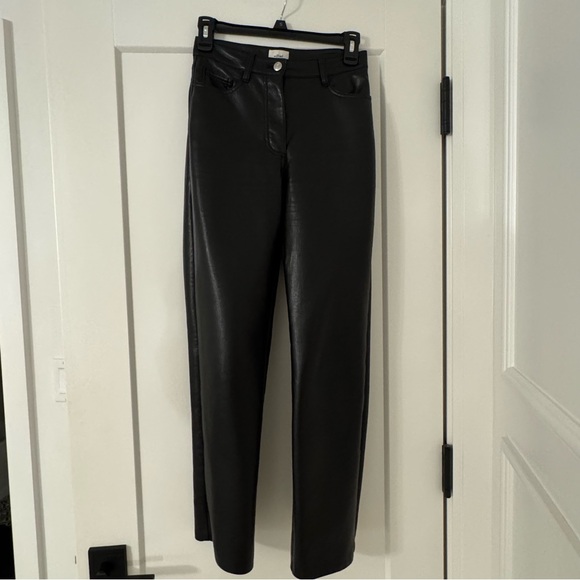 Aritzia Straight Leather Black Pants - Wilfred Size 0 - Picture 1 of 5